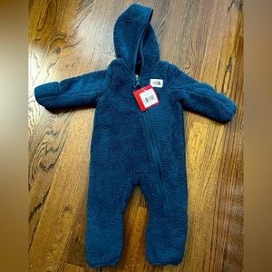 Baby boy snow suit - the north face